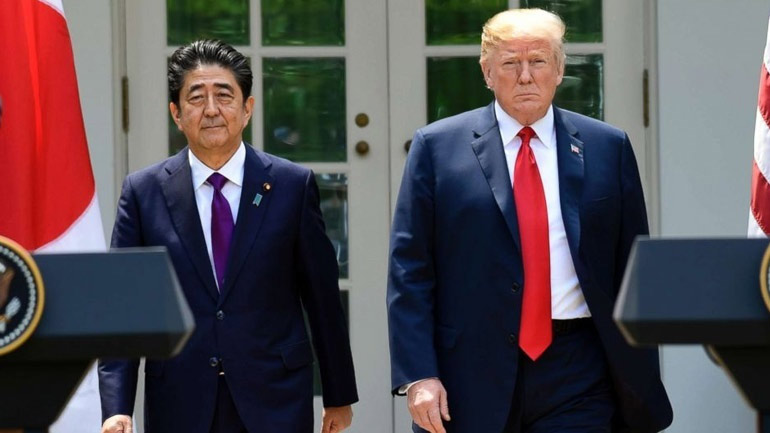 Τηλεφωνική επικοινωνία Τραμπ – Άμπε για το Ιράν