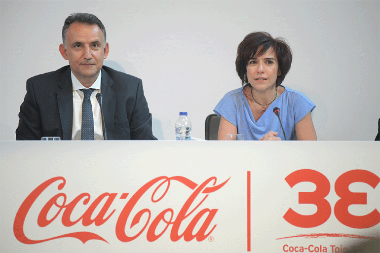 Ο κ. Γιάννης Παπαχρήστου, Γενικός Διευθυντής της Coca-Cola Τρία Έψιλον και η κα Λίλιαν Νεκταρίου, Γενική Διευθύντρια της Coca-Cola στην Ελλάδα