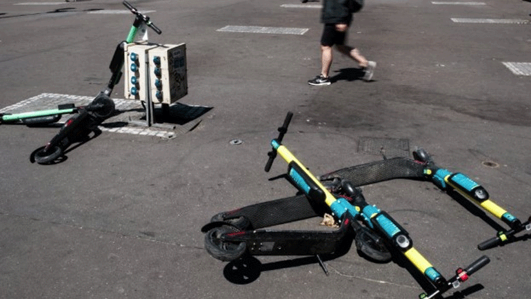 Γαλλία: Ένας 25χρονος έχασε τη ζωή του σε δυστύχημα με ηλεκτρικό πατίνι