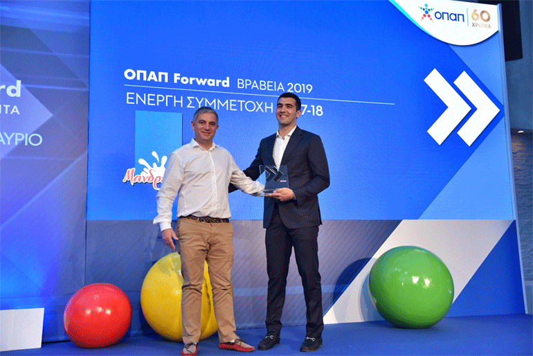 Αλέξης Σαραμαντής, Εμπορικός Διευθυντής της Hellenic Duty Free και Βασίλης Μανδρέκας, Υπεύθυνος παραγωγής της εταιρείας Μανδρέκας