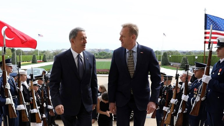 Σάναχαν και Ακάρ θα «ανταλλάξουν απόψεις» για τους S-400