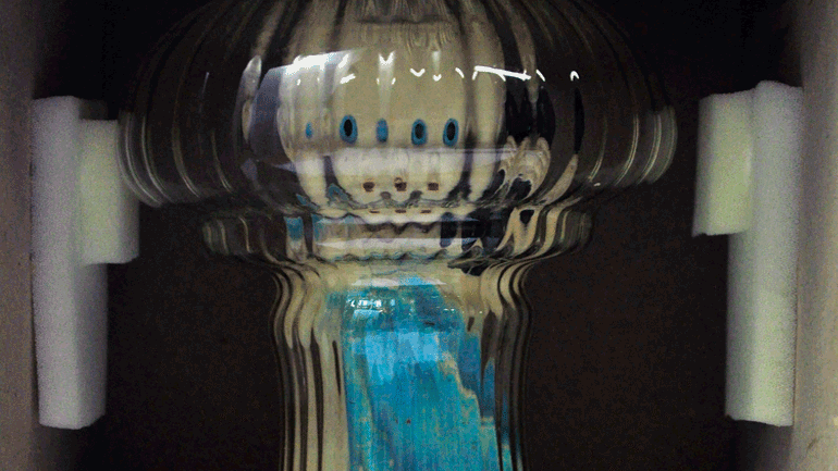 Εικαστική Performance από τους Δημήτρη Πλάντζο και Περικλή Πραβήτα στο Ίδρυμα Ευγενίδου