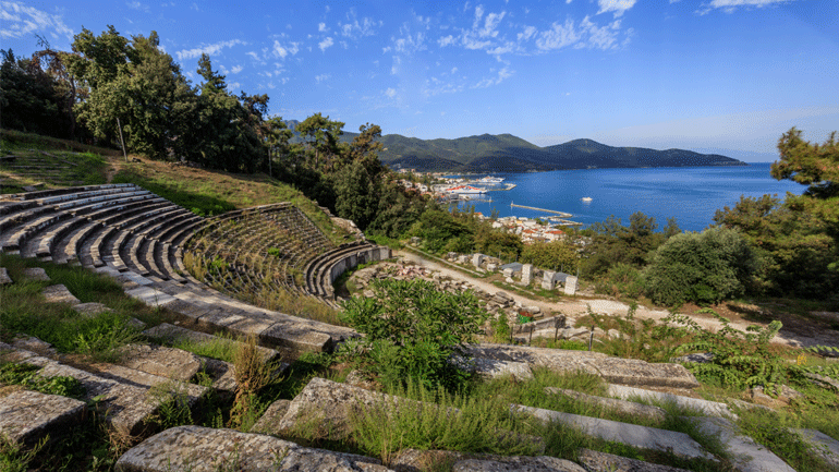 Θάσος: Κάθε στροφή και μία παραλία!