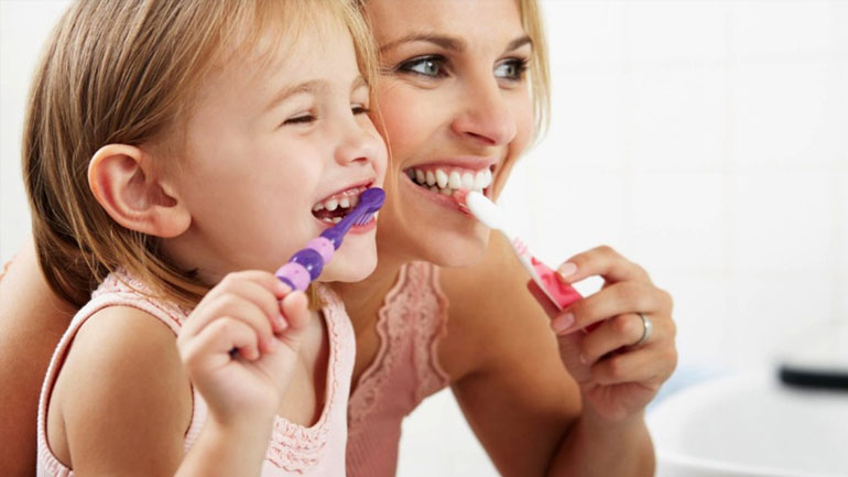 Μήπως το παιδί σας πλένει με λανθασμένο τρόπο τα δόντια του;