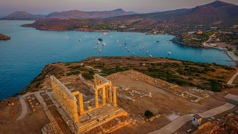 Εκτίναξη επενδύσεων προβλέπουν 35 CEOs