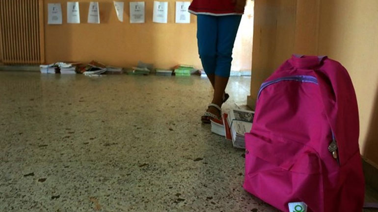 Εννέα μαθητές γυμνασίου προσήχθησαν έπειτα από καταγγελία για βανδαλισμούς σε σχολείο