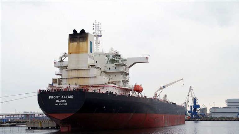 Μυστηριώδεις εκρήξεις σε supertankers στον κόλπο του Ομάν