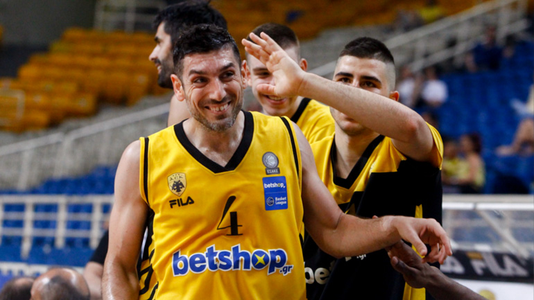 Μπάσκετ: Nίκησε στην παράταση η ΑΕΚ, 91-83 το Περιστέρι