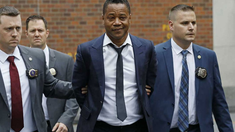Χειροπέδες στον διάσημο ηθοποιό Cuba Gooding Jr. – Κατηγορείται για σεξουαλική παρενόχληση