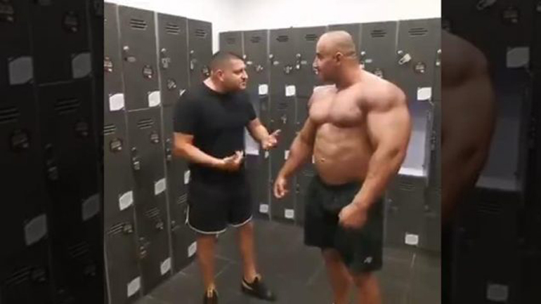 Η καλύτερη πλάκα σε έναν bodybuilder