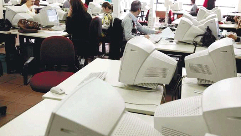 «Πάγωμα» προσλήψεων, απαγόρευση κανονικών αδειών και χορήγηση ειδικής άδειας εν όψει εκλογών