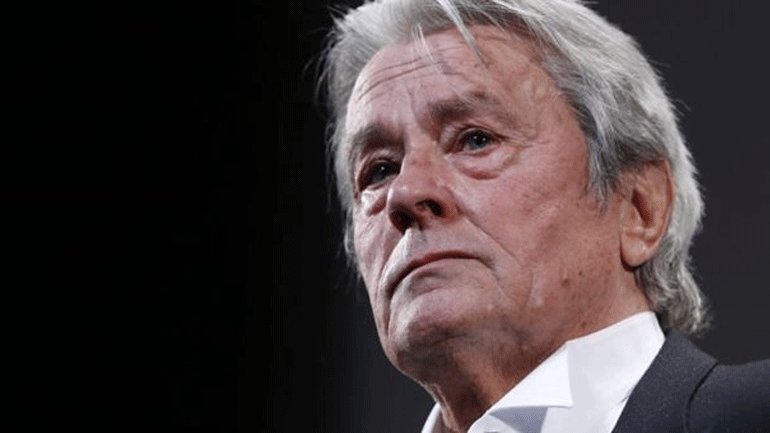 Γαλλία: Με ιλίγγους και πονοκεφάλους νοσηλεύεται ο Αλέν Ντελόν