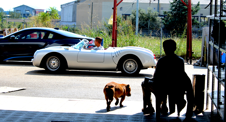 Ένα από τα μοντέλα της ελληνικής RCH...