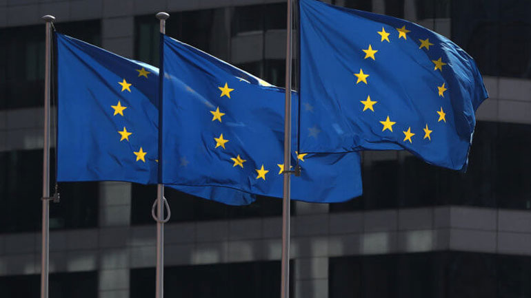 Ιράν – ΗΠΑ: H EE ζητεί αυτοσυγκράτηση