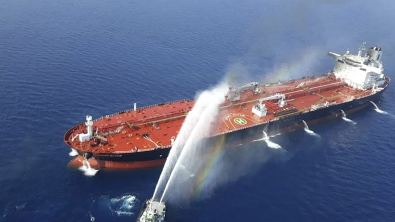 Η Τεχεράνη αρνείται κάθε ευθύνη για τις επιθέσεις σε δύο δεξαμενόπλοια στον Κόλπο του Ομάν