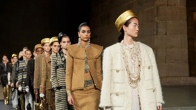 Στο Παρίσι η επόμενη παρουσίαση της συλλογής Métiers d’art του οίκου Chanel!