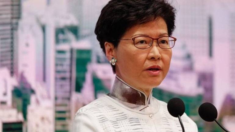 Χονγκ Κονγκ: Η Κάρι Λαμ ζήτησε συγγνώμη επειδή προκάλεσε διενέξεις και φιλονικίες στην κοινωνία