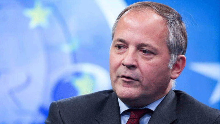 Μπενουά Κερέ: «Ζοφερές» οι ενδείξεις για την παγκόσμια οικονομία