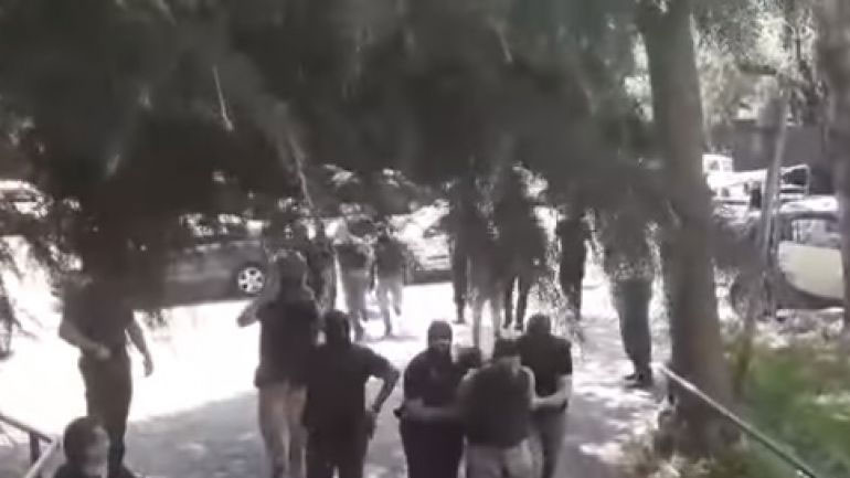 Ληστεία ΑΧΕΠΑ: Οι τρεις συλληφθέντες στέλνουν μήνυμα μέσα από τα κρατητήρια