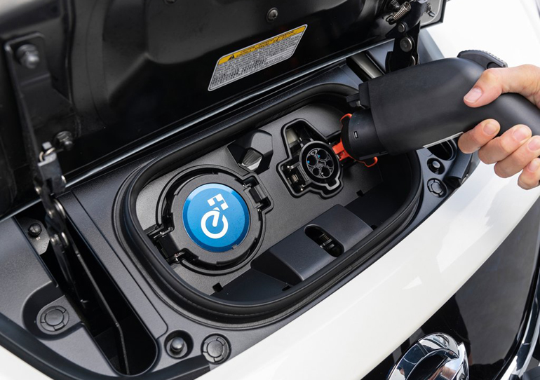 Η αυτονομία με μία φόρτιση θα αγγίζει τα 385 χλμ./ώρα