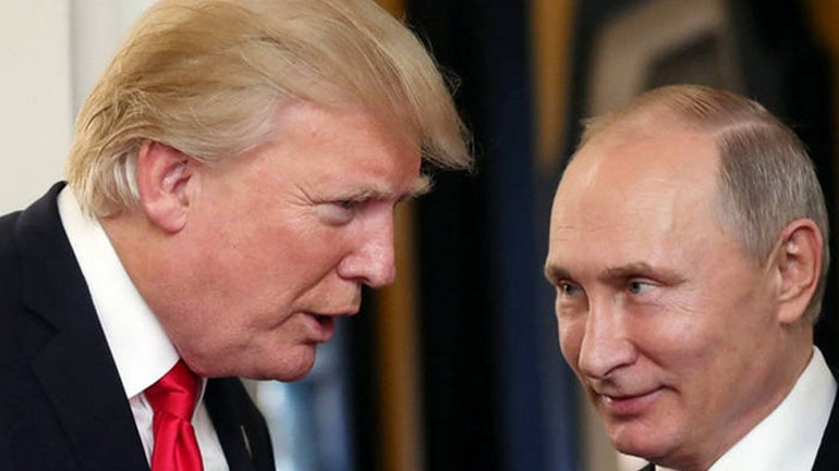 Το Κρεμλίνο δεν απέκλεισε το ενδεχόμενο Πούτιν και Τραμπ να συζητήσουν των θέμα των κυβερνοεπιθέσεων