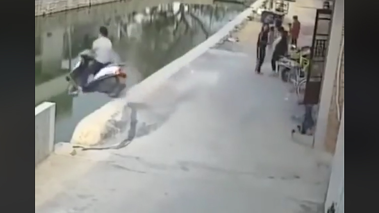 Μάλλον δεν ξέρεις από βέσπα..