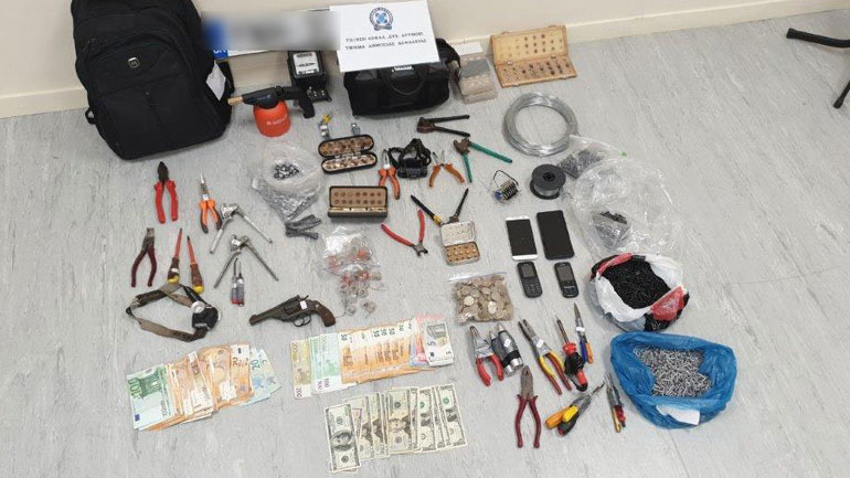 Εξαρθρώθηκε συμμορία που «πείραζε» μετρητές της ΔΕΗ – Ο «καφές», ο «καιρός» και το «μοσχάρι»