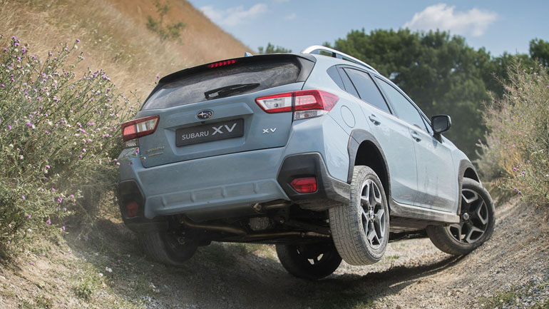 Αυθεντικό τετρακίνητο Subaru που περνάει από παντού