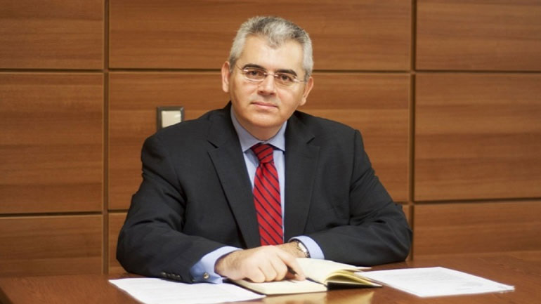 Αγρότη πολέμα σου πίνουνε το αίμα!