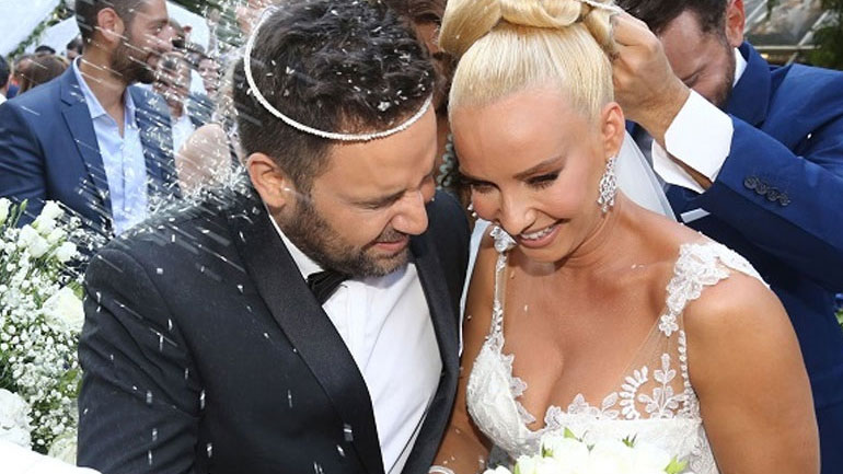 Ο Γιώργος Γιαννιάς αποκάλυψε πώς έκανε πρόταση γάμου στη σύζυγό του