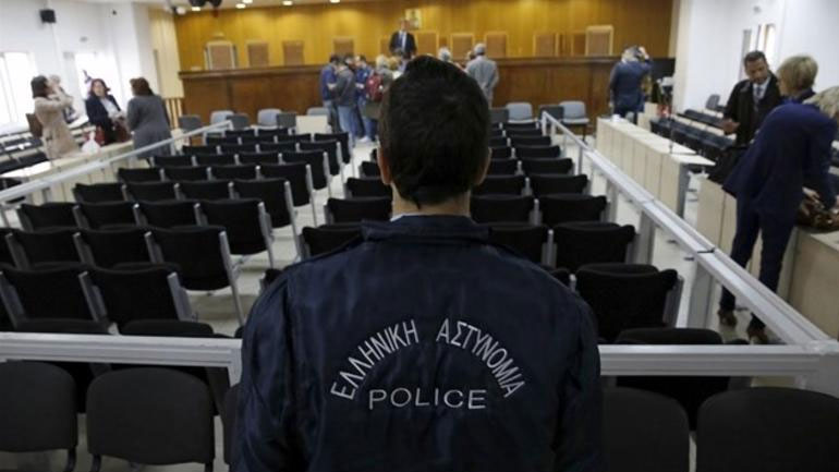 Δίκη Χρυσής Αυγής: Ο Ι. Άγγος παραδέχτηκε πως με τηλεφώνημα κινητοποίησε τους Χρυσαυγίτες