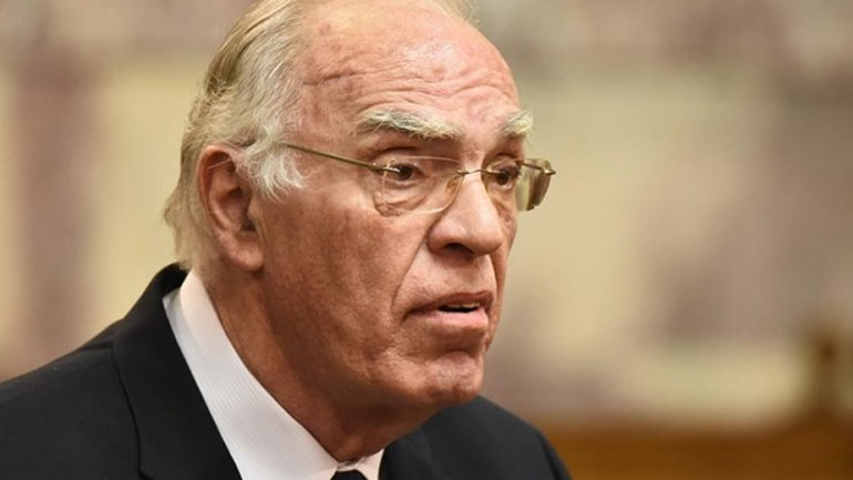 Καλπάζει ο Λεβέντης