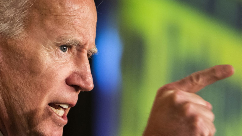 ΗΠΑ: «Καταστροφή» χαρακτηρίζει ο πρώην αντιπρόεδρος Μπάιντεν τη στρατηγική του Τραμπ για το Ιράν