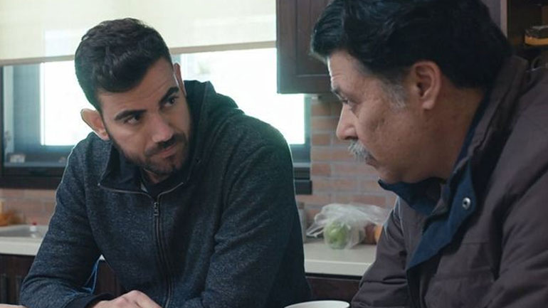 Το Τατουάζ: Η Νικόλ πιέζει τον Πέτρο να την απαλλάξει από τις κατηγορίες