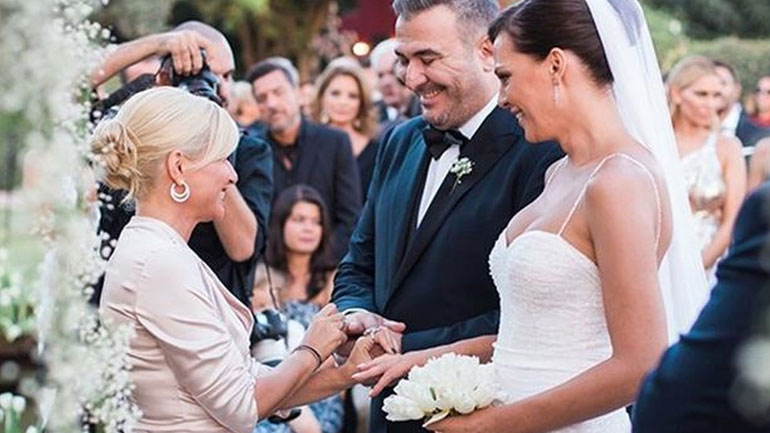 Υβόννη Μπόσνιακ: Η τρυφερή φωτογραφία με τον Αντώνη Ρέμο για τα γενέθλιά του