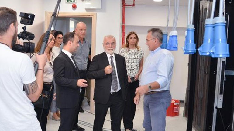 Η διαπλοκή παίζεται με την ίδια συνταγή και στα ίσα