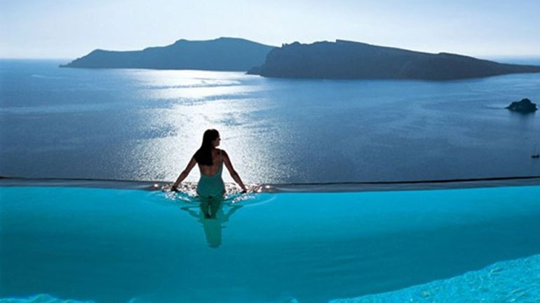 Το να μένετε κοντά στη θάλασσα κάνει καλό στην ψυχική σας υγεία