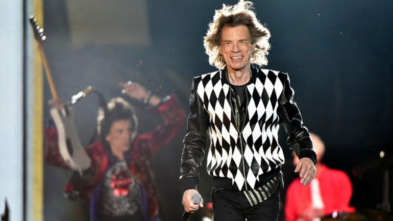 Ο Μικ Τζάγκερ επέστρεψε στη σκηνή Ο Μικ Τζάγκερ επέστρεψε στη σκηνή