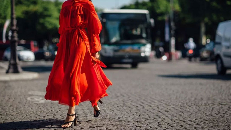 Τα square-toe sandals είναι το hot trend του καλοκαιριού!