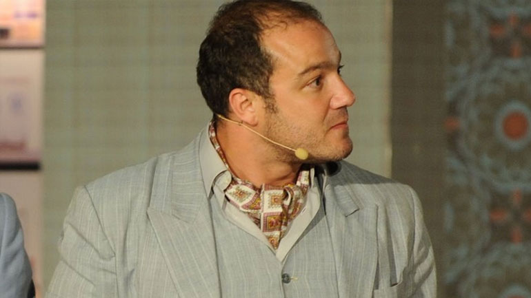 Ο Φώτης Σπύρος μιλάει για την εξάρτησή του από το αλκοόλ