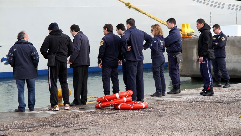 Για παράνομη είσοδο στη χώρα συνελήφθησαν οι εννέα μετανάστες που εντοπίστηκαν σε εμπορευματοκιβώτιο πλοίου