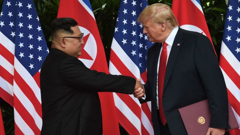 Ο Κιμ Γιονγκ Ουν έλαβε επιστολή από τον Τραμπ και θα «εξετάσει σοβαρά» τις προτάσεις του