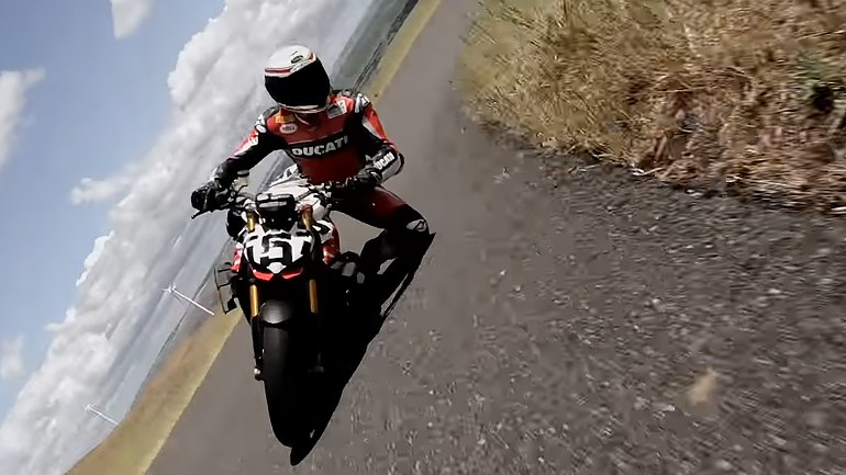 Ducati Streetfighter V4: Δείτε το και ακούστε το!