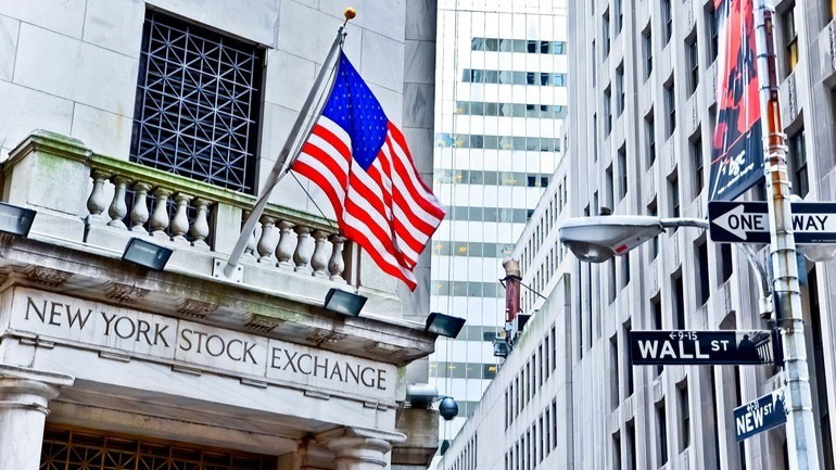 Μικτά πρόσημα στη  Wall Street