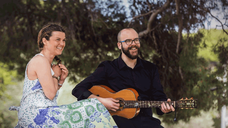 Αφήγηση παραμυθιών και μουσική βραδιά στο ελατόδασος της Πάρνηθας – Καταφύγιο Φλαμπούρι