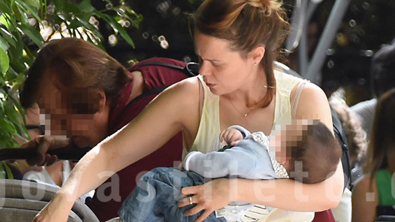 Λένα Παπαληγούρα: Πρωινή βόλτα με τον πέντε μηνών γιο της!