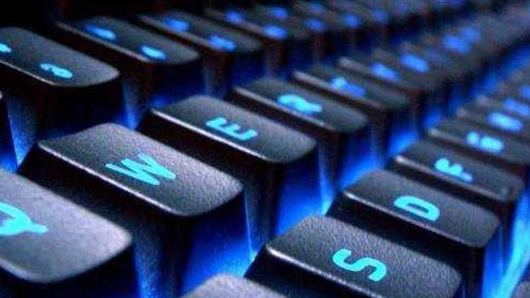 Δωρεάν μαθήματα Η/Υ και διαδικτύου για ενήλικες από τον Δήμο Πειραιά