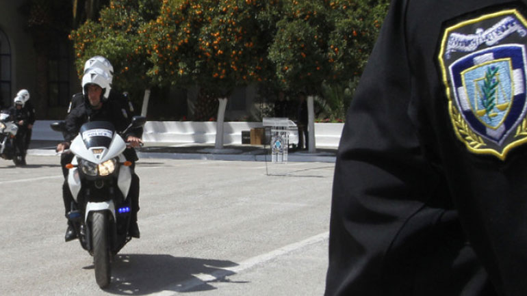 Καταγγελία Ειδικών Φρουρών: Υποβαθμίζουν την ομάδα ΔΙΑΣ – Τι λέει ο Β. Ντούμας στο zougla.gr