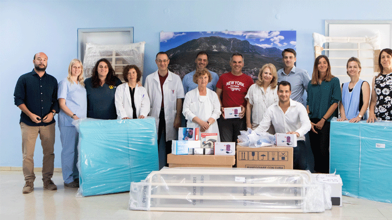 Ο Όμιλος ΕΛΛΗΝΙΚΑ ΠΕΤΡΕΛΑΙΑ εξοπλίζει τα Κέντρα Υγείας Παραμυθιάς και Φιλιππιάδας