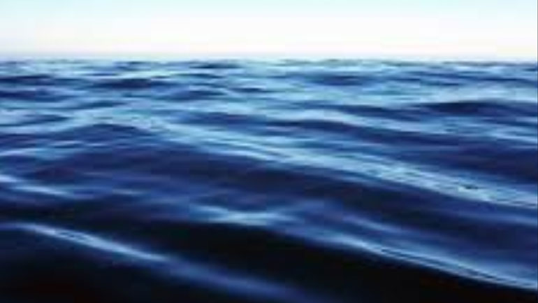 Ανασύρθηκε νεκρή από τη θάλασσα